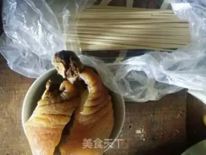 Make Pork noodle step 0