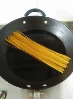 Make Roasted corn noodles step 0