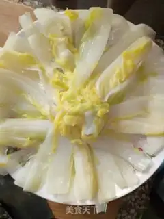 Make Garlic fan dolls step 5