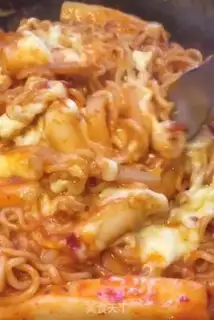 Make Korean lasagna step 12