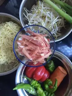 Make Splendid noodles step 0