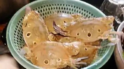 Make Fresh crabs step 1