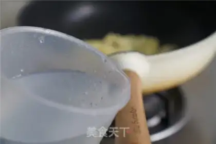 Make Beefball noodles step 2