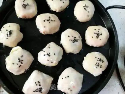 Make Fried pork bun step 6