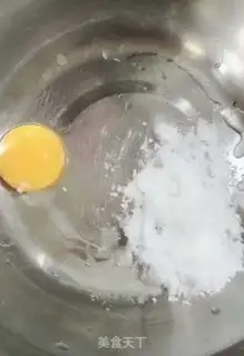 Make Homemade salad sauce step 0