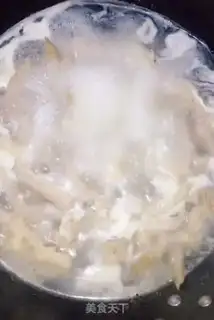 Make Spicy chicken claws step 1