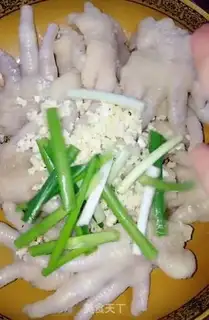 Make Spicy chicken claws step 3