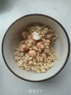 Make Milk oatmeal step 0