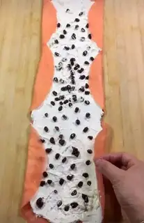 Make Strawberry bean towel roll step 7