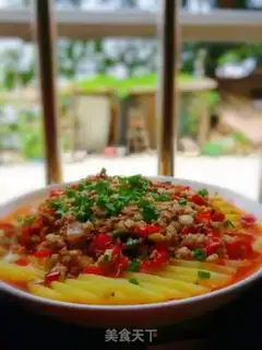 Make Pyramid meat, steamed potatoes step 0
