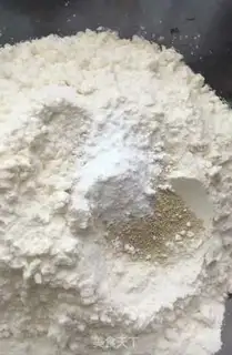 Make No water, no oil step 0