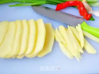 Make Spicy potato fries step 2