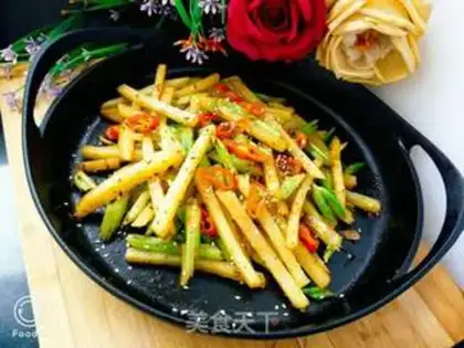 Make Spicy potato fries step 16