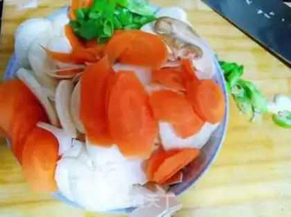Make Fried apricot step 1