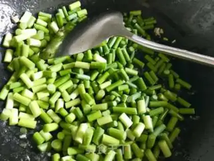 Make Garlic fried meat step 4