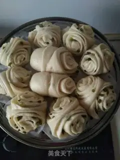 Make Onion rolls step 5