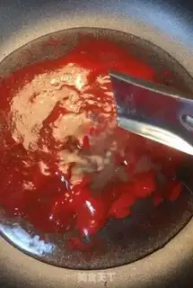 Make Jealousy fish tail step 7