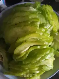 Make Scrambled beef step 1