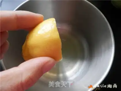 Make Yogurt cake step 3