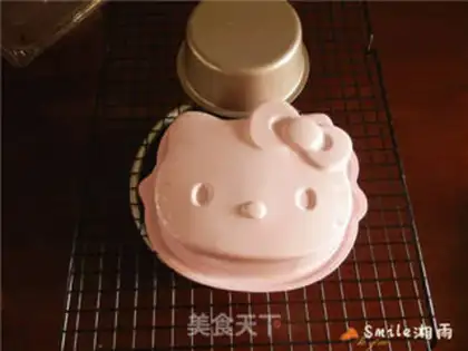 Make Yogurt cake step 12