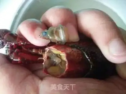 Make Spicy lobster step 2