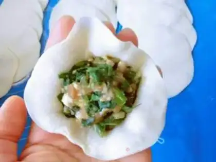 Make Fried celery pork bun step 3