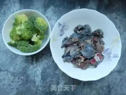 Make Porridge of broccoli step 0