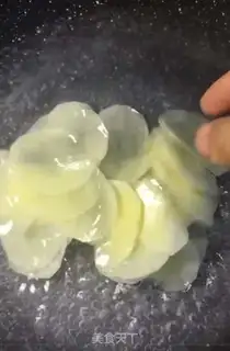 Make Homemade potato chips step 2
