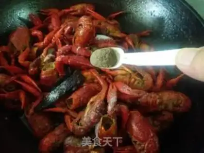Make Spicy lobster step 13