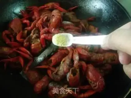 Make Spicy lobster step 14