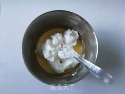 Make A jam sandwich cake step 7