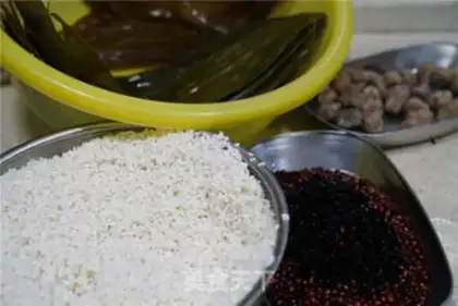 Make Black rice, red bean dates step 0