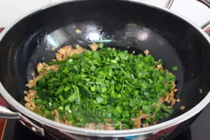 Make Scrambled radish step 4