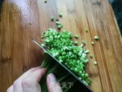 Make Pork dumplings step 1