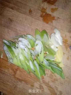 Make Pepper willows step 2