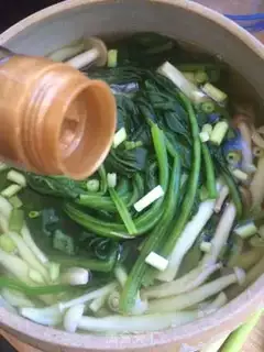 Make Spinach mushroom soup step 4