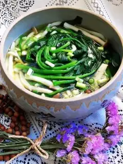 Make Spinach mushroom soup step 5