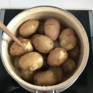 Make Fried potatoes step 2