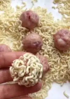 Make Noodleballs step 6
