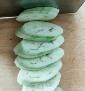 Make Cream-cracker step 4