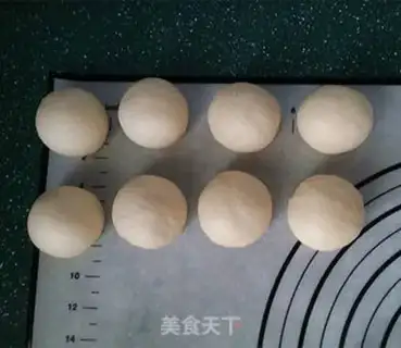 Make Onion ham rolls step 7