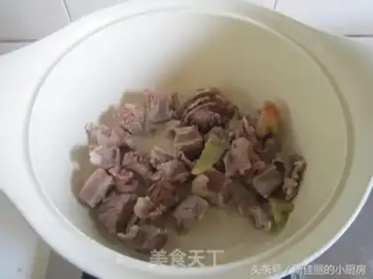 Make Tomato corn beef soup step 3