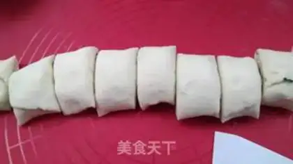 Make Onion rolls step 5