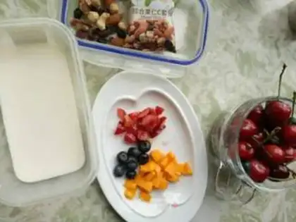 Make Sour yogurt step 1