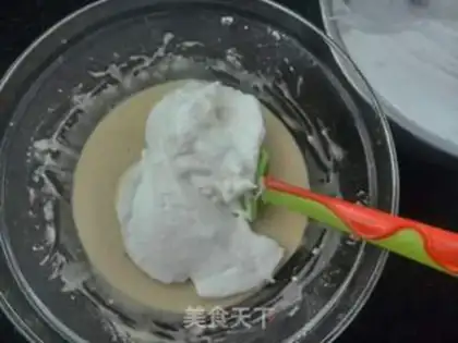 Make Springflower birthday cake step 3