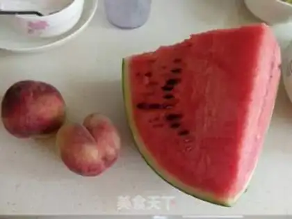 Make Peaches, watermelon, smoothie step 0