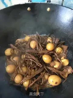 Make Five flowers with tea and mushroom eggs step 7