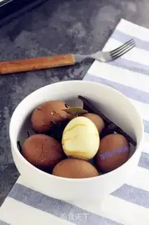 Make Five spicy tea eggs step 6