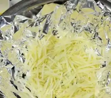 Make Cheese and vegetable cake step 3