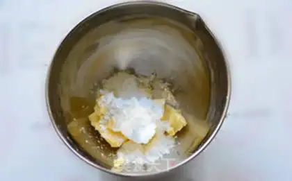 Make A pound cake of clot nuts step 1